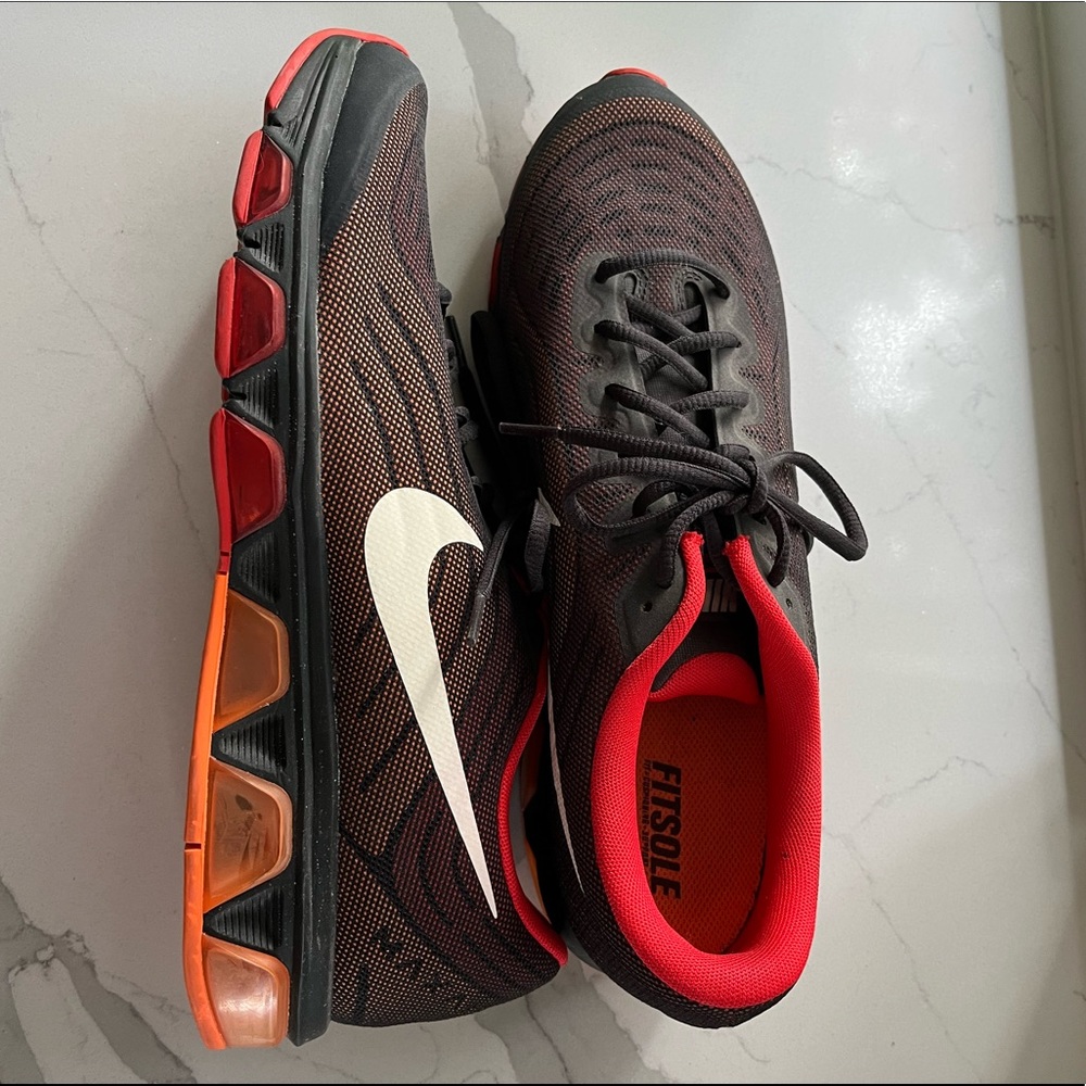 Red and Black Nike Fitsole Max Air